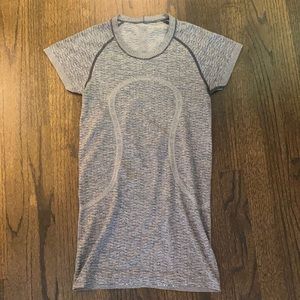 Lululemon Swiftly Tech Short Sleeve Shirt